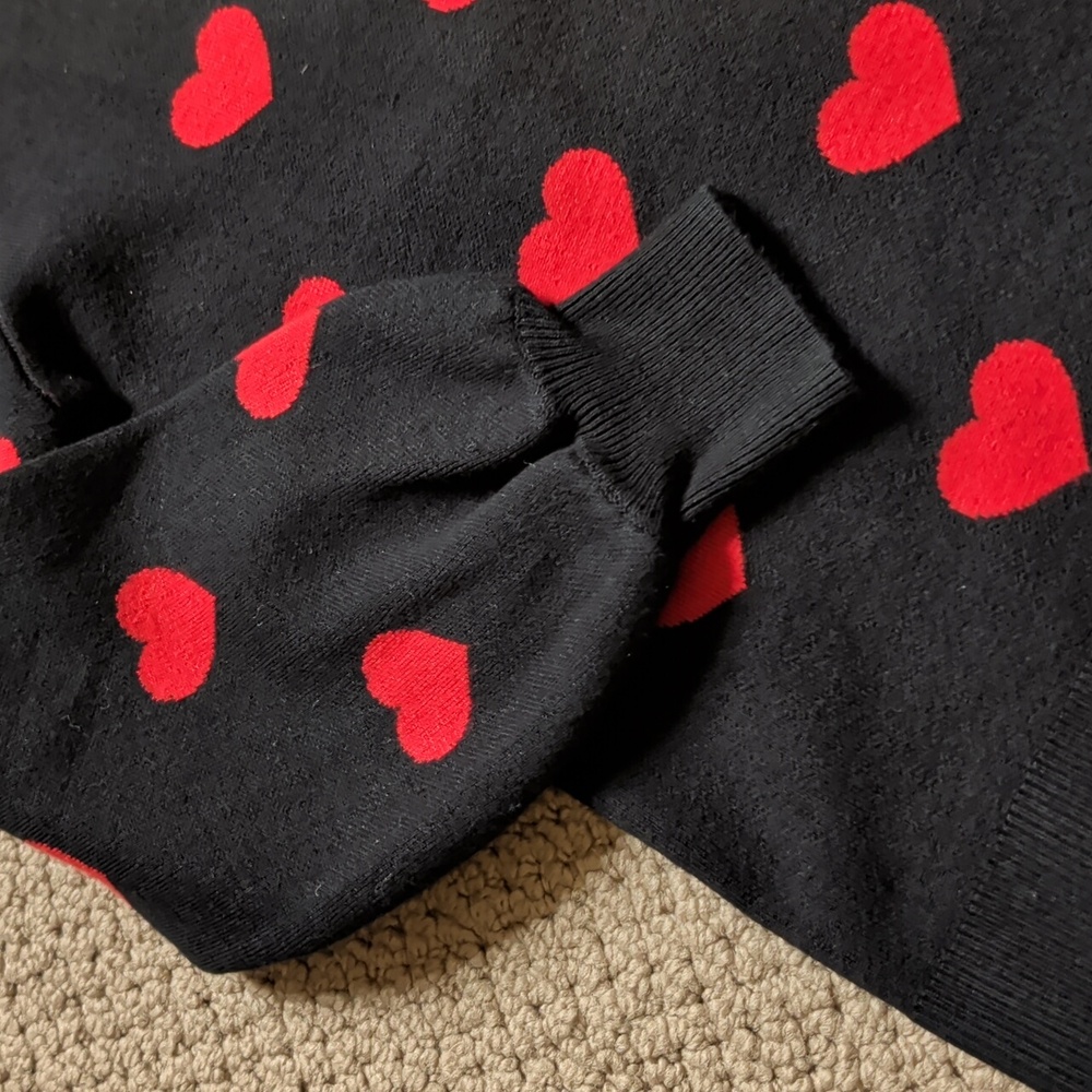 Black Sweater With Red Hearts Marled Crew Neck Long Sleeve Queen Of Hearts - Picture 4 of 8